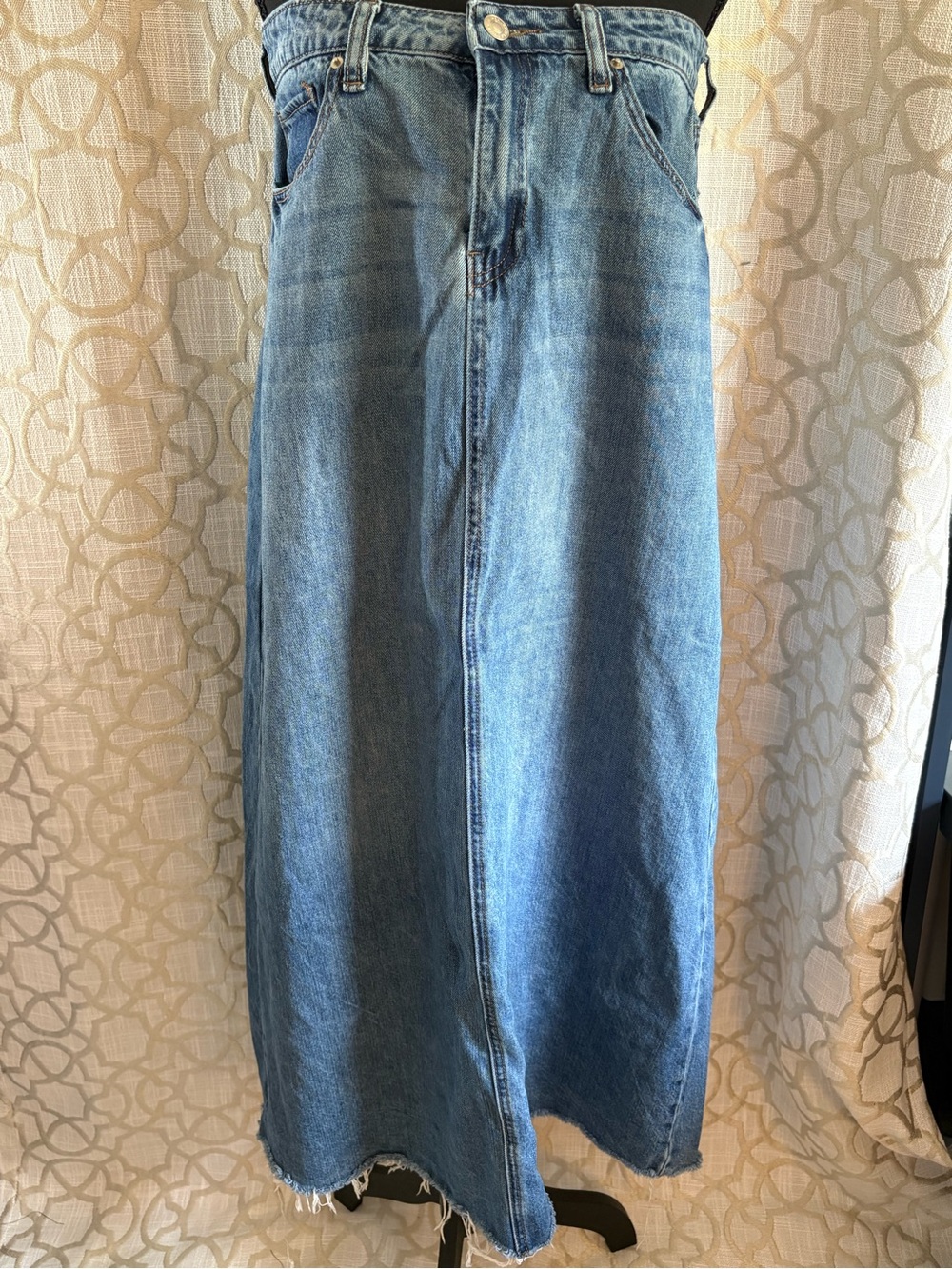 Ashley Mason Light Blue Denim Skirt - Picture 5 of 6